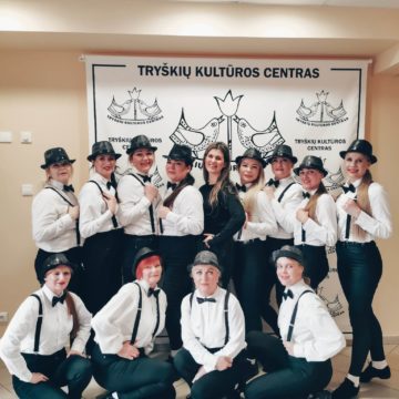 ŠOKIŲ KOLEKTYVO „SAGERA“ MOTERYS FESTIVALYJE „ŠOKIŲ SŪKURY 2023“
