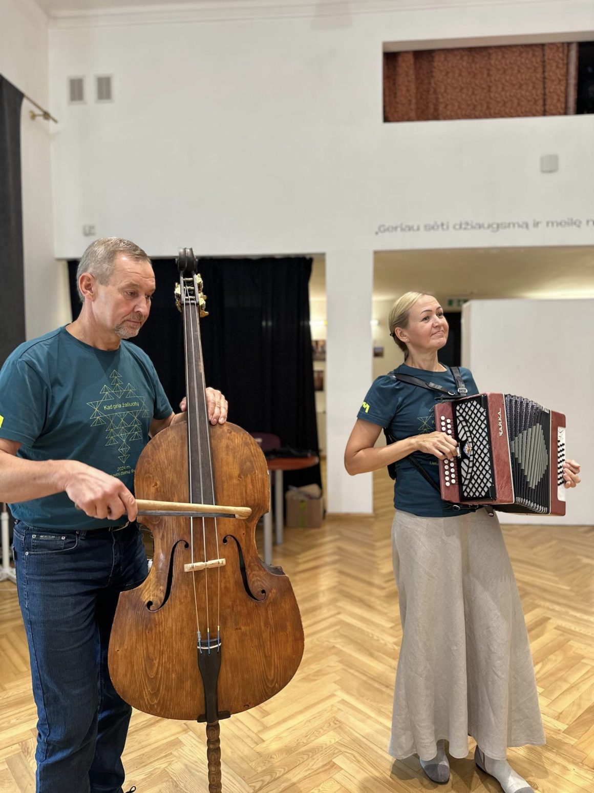 VAIKŲ MUZIKINIS FOLKLORAS IR SENIEJI LIAUDIES ŽAIDIMAI / ŠAKNYS 2024