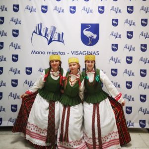 JAUNIMO FOLKLORO GRUPĖS SĖKMĖ VISAGINE