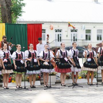 VALSTYBĖS DIENA ŽAGARĖJE