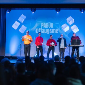 MOKĖJIMAS DŽIAUGTIS GYVENIMU