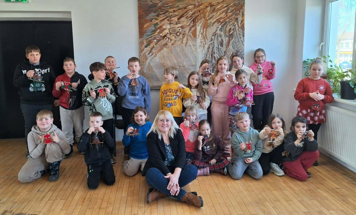 653833965_1385033466998642_1020725630717905494_n RANKOMIS IŠAUSTA ISTORIJA