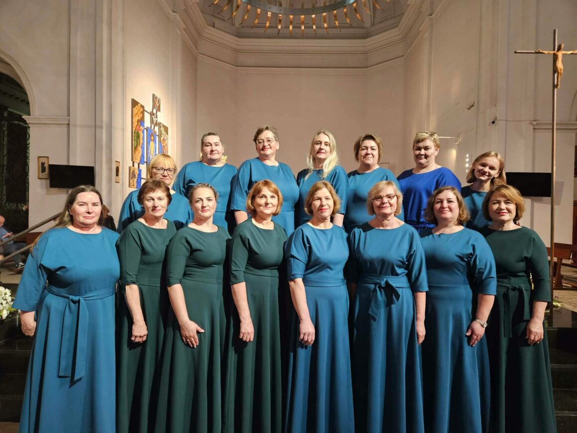 TARPTAUTINIS VELYKŲ CHORŲ FESTIVALIS KATALONIJOJE