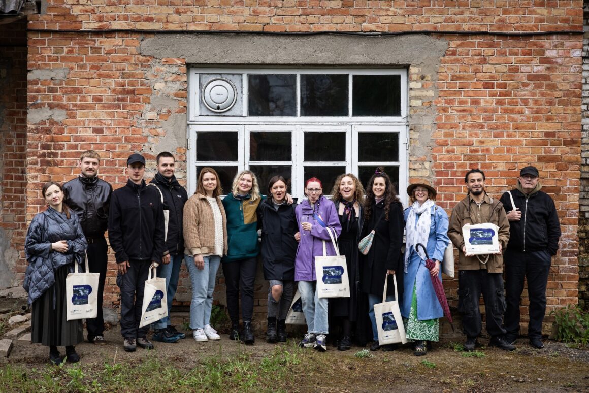 JEWEL ART RESIDENCY: MEMORY & HERITAGE / MENININKAI