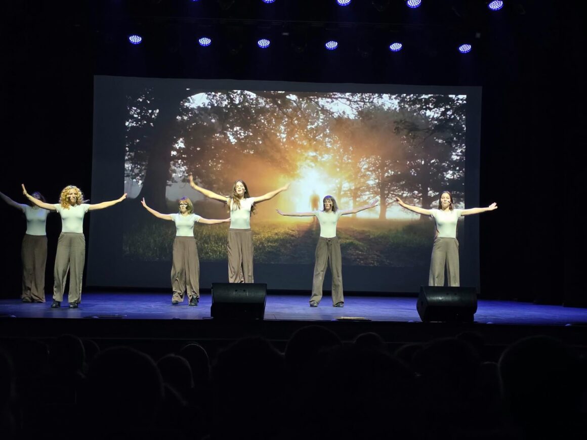849891175_1474401208068317_3440019533087627973_n ŽAGARĖS KULTŪROS CENTRO JAUNIMO TEATRAS JONIŠKYJE