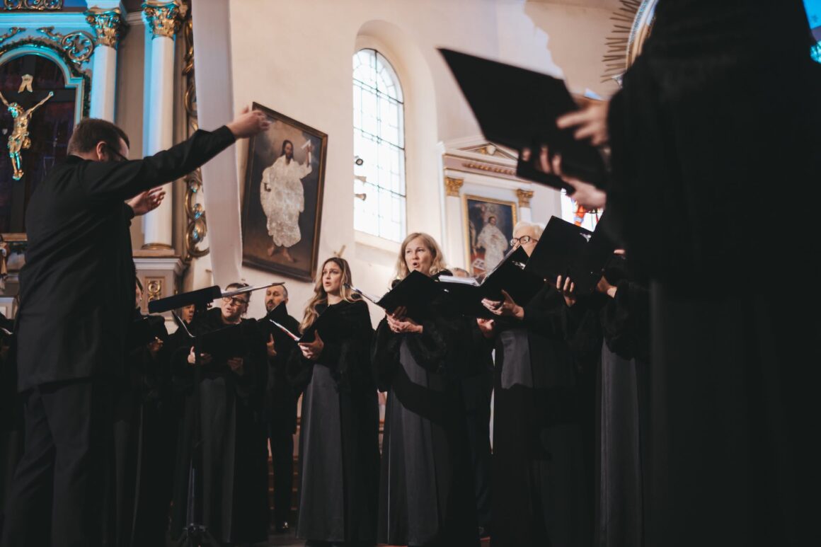 858321236_1420779629563409_7956764205787037897_n CHORAS „POLIFONIJA“ ŽAGARĖJE